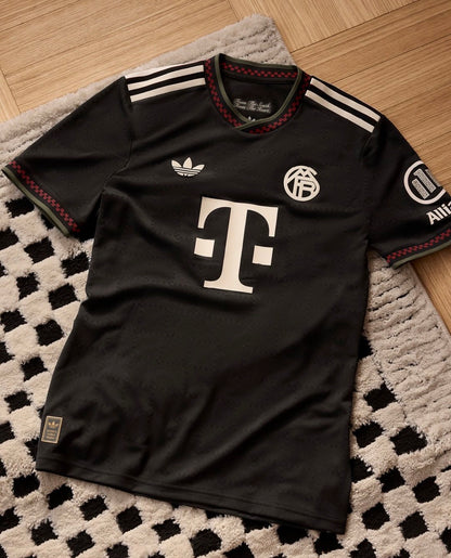 Bayern Munich 2025/26 Home & Away Jersey