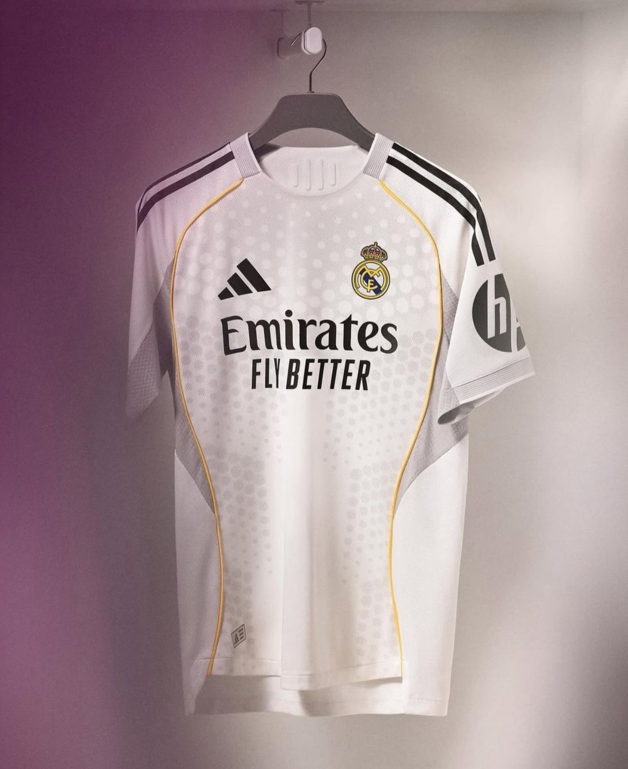 Real Madrid 2025/26 Home & Away Jersey